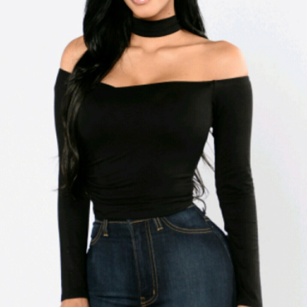 Fashion Nova choker top